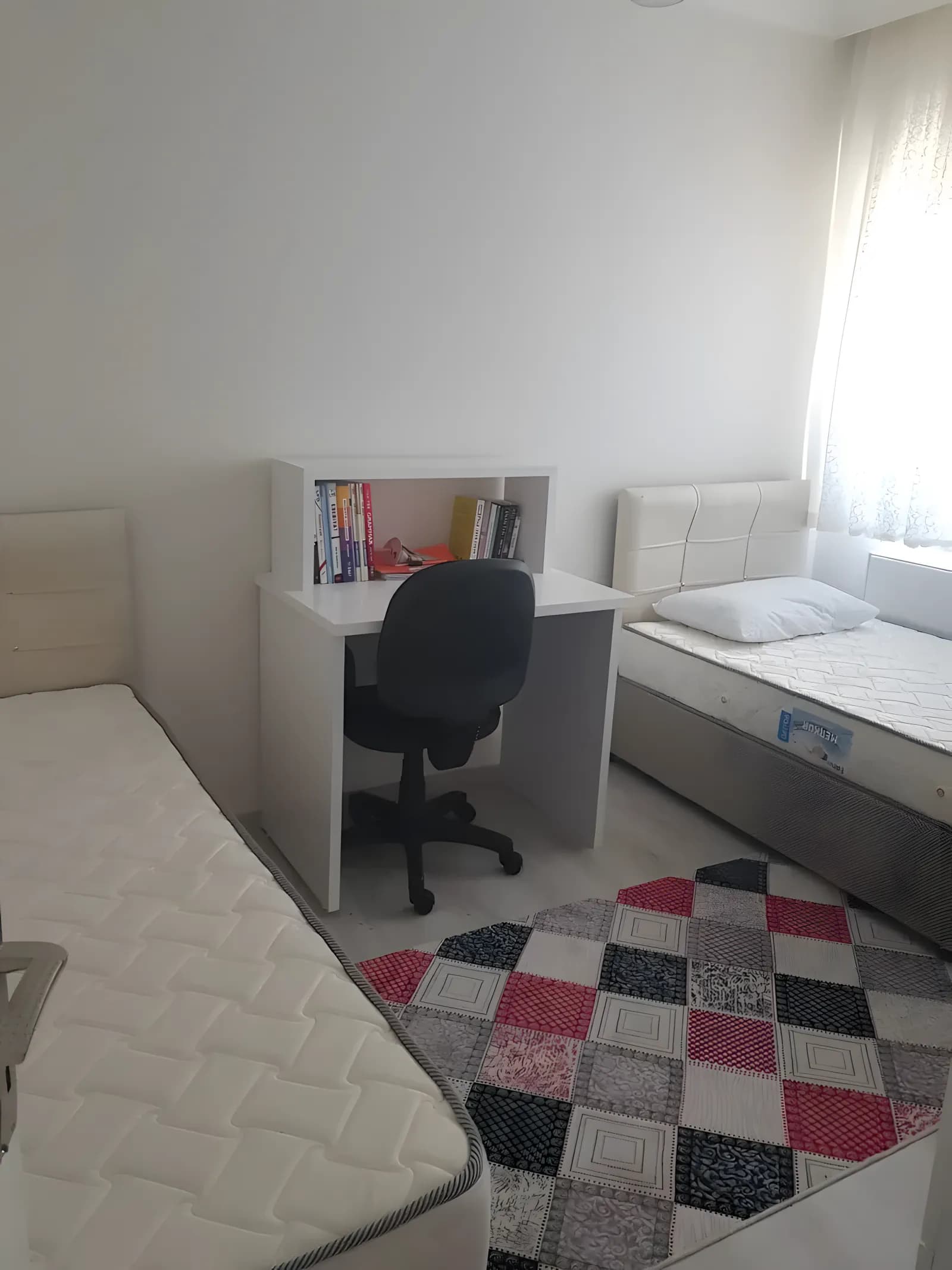 Özel Yumrukaya Yüksek Öğrenim Kız Ögrenci Apartı Küçük Resim 3
