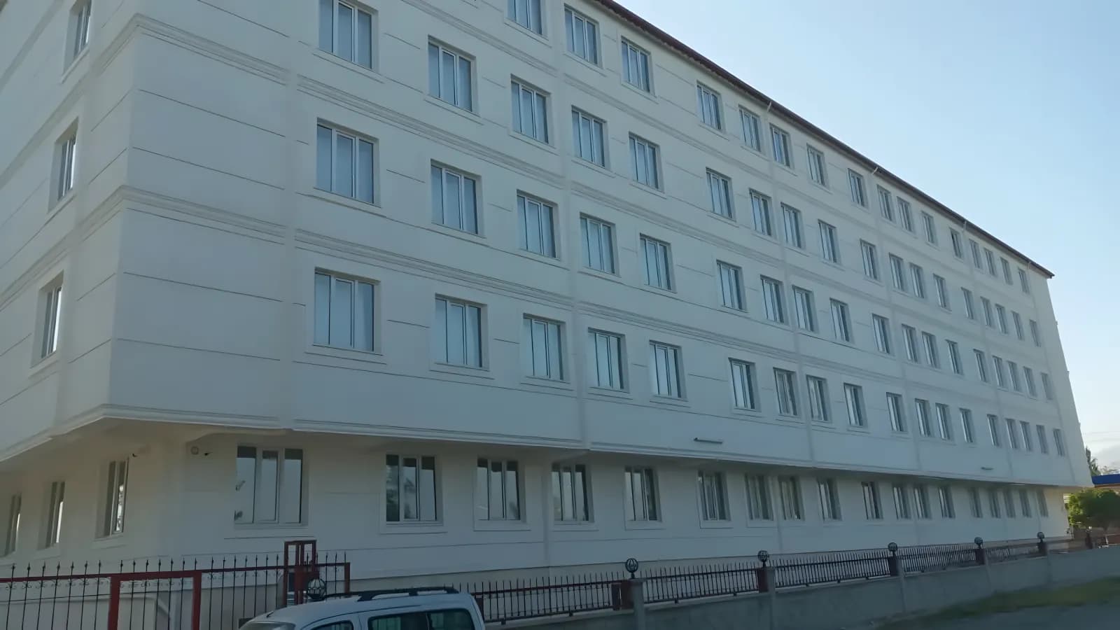 Iğdır Özel Kız Yurdu Küçük Resim 2