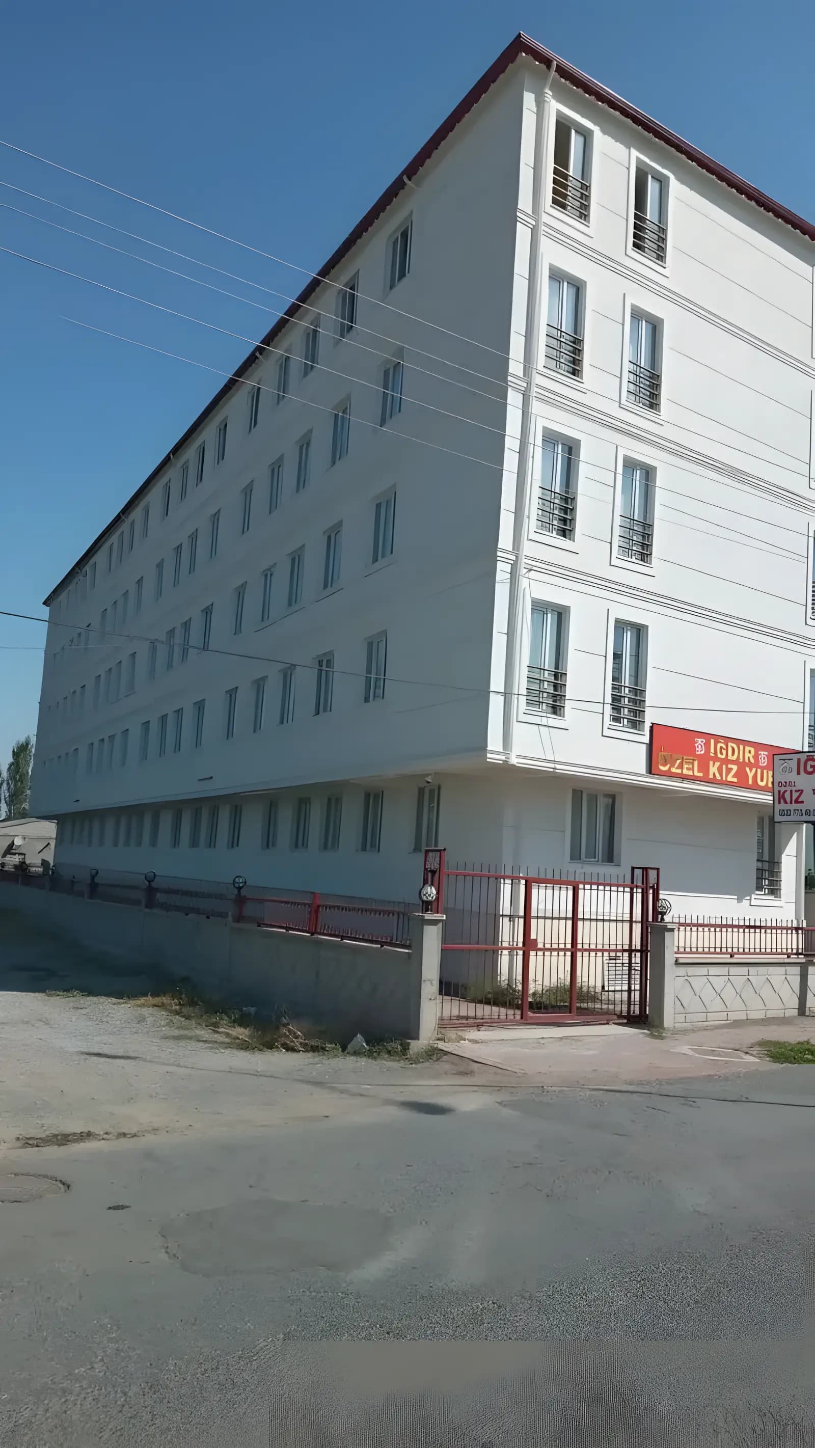 Iğdır Özel Kız Yurdu Küçük Resim 3