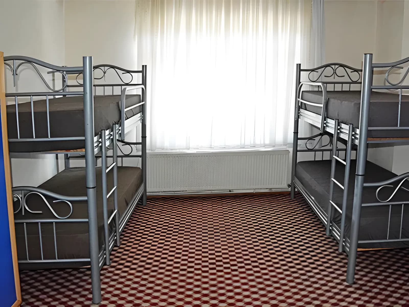 Özel Kartepe Yükseköğretim Erkek Öğrenci Yurdu Küçük Resim 3