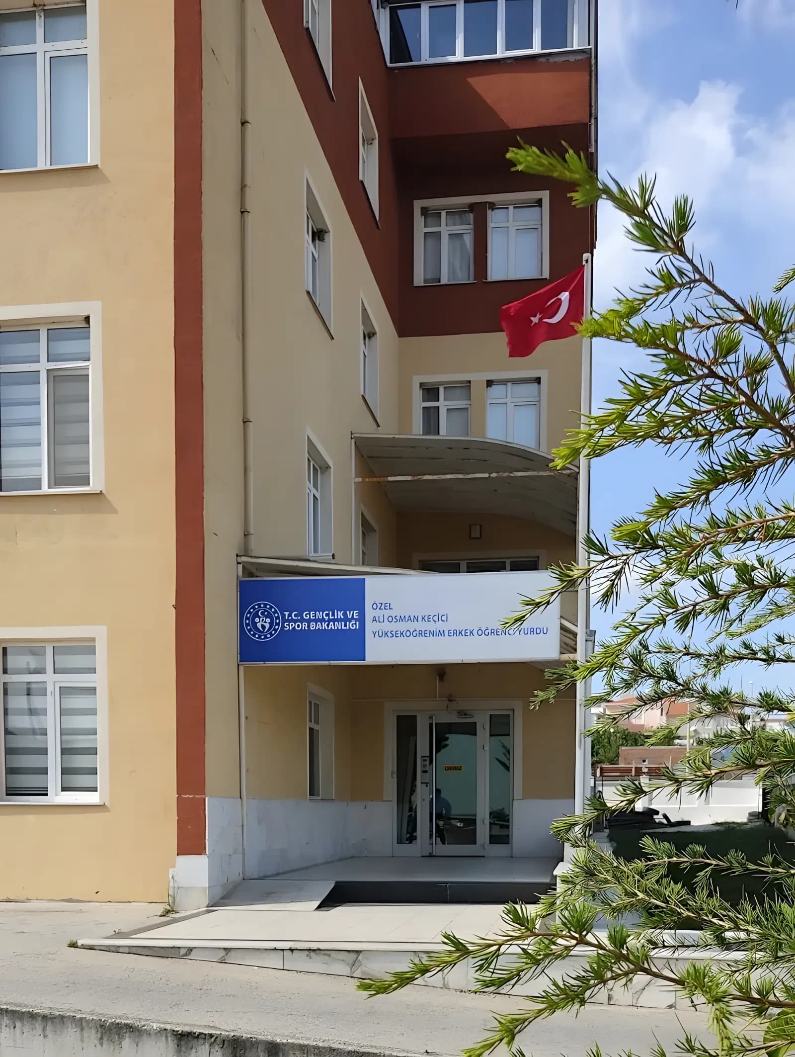 Ali Osman Keçici Özel Kırklar Yüksek Öğrenim Erkek Öğrenci Yurdu Küçük Resim 4