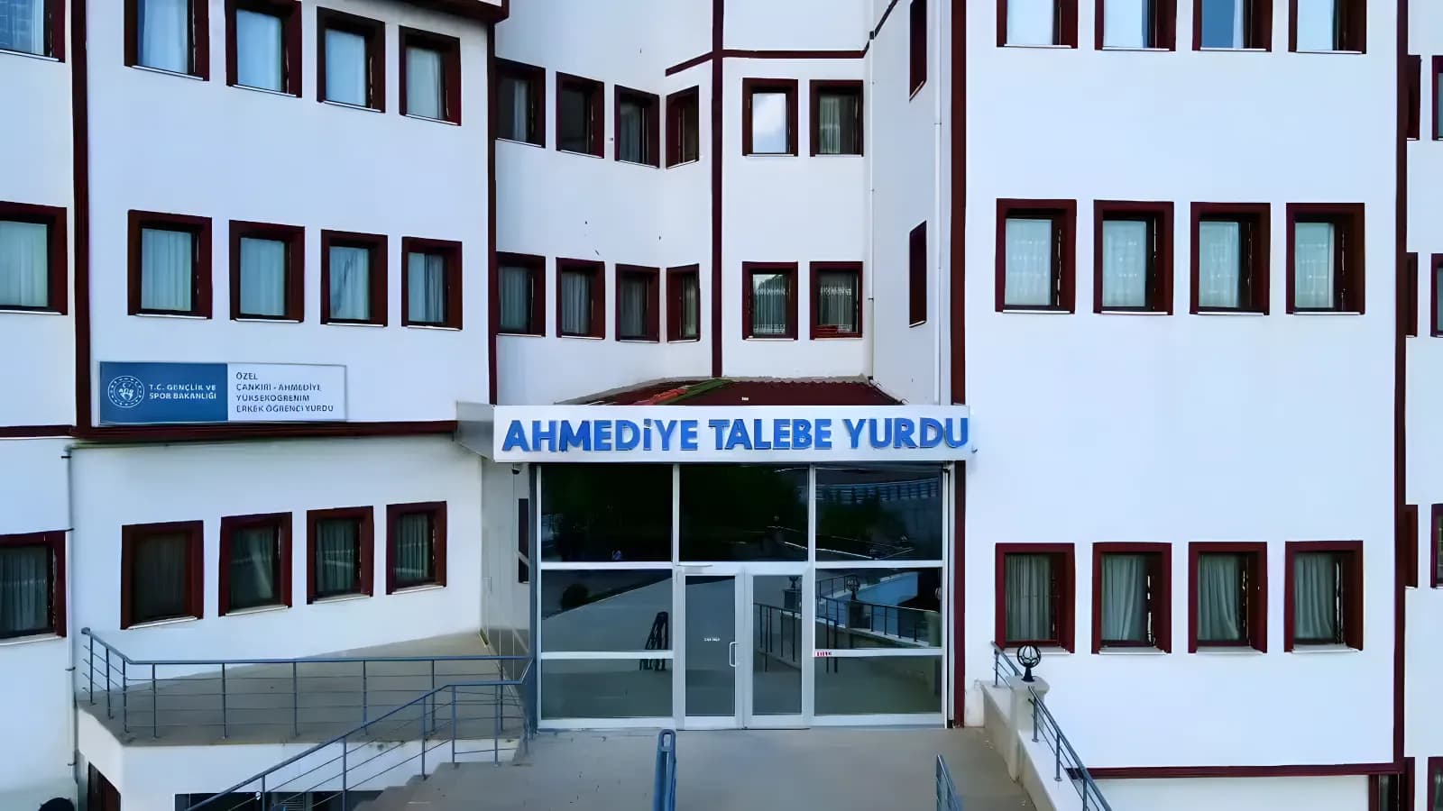 Özel Çankırı Ahmediye Yükseköğrenim Erkek Öğrenci Yurdu Küçük Resim 3