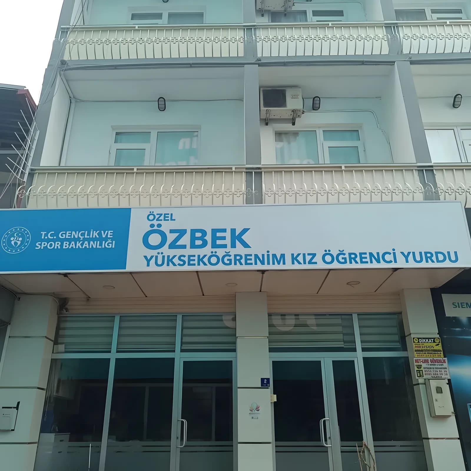 Özel Özbek Yükseköğrenim Kız Yurdu Küçük Resim 2