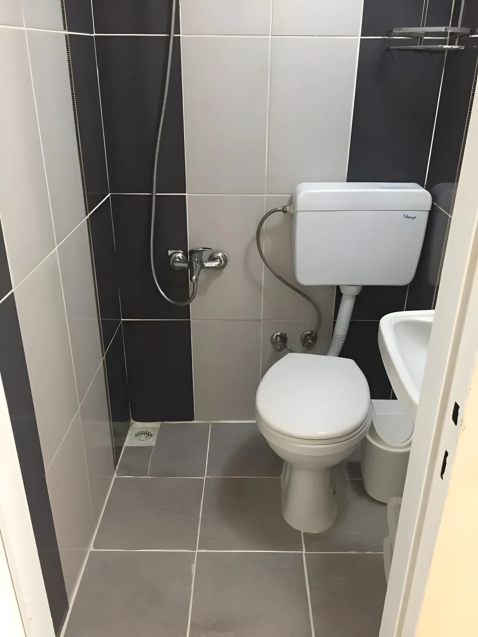 Özel Özbek Yükseköğrenim Kız Yurdu Küçük Resim 4