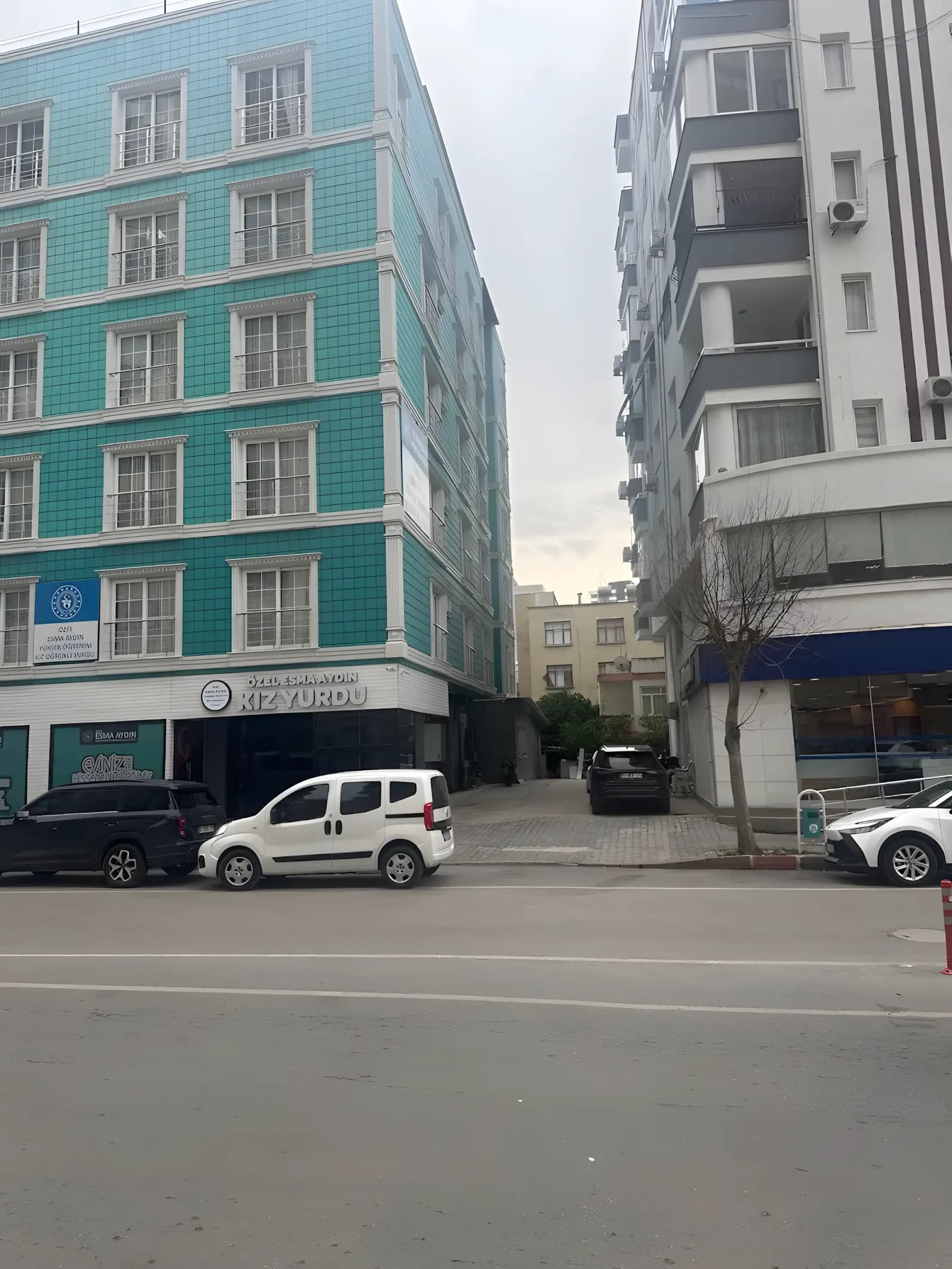 Esma Aydın Yüksek Öğretim Kız Öğrenci Yurdu Küçük Resim 2