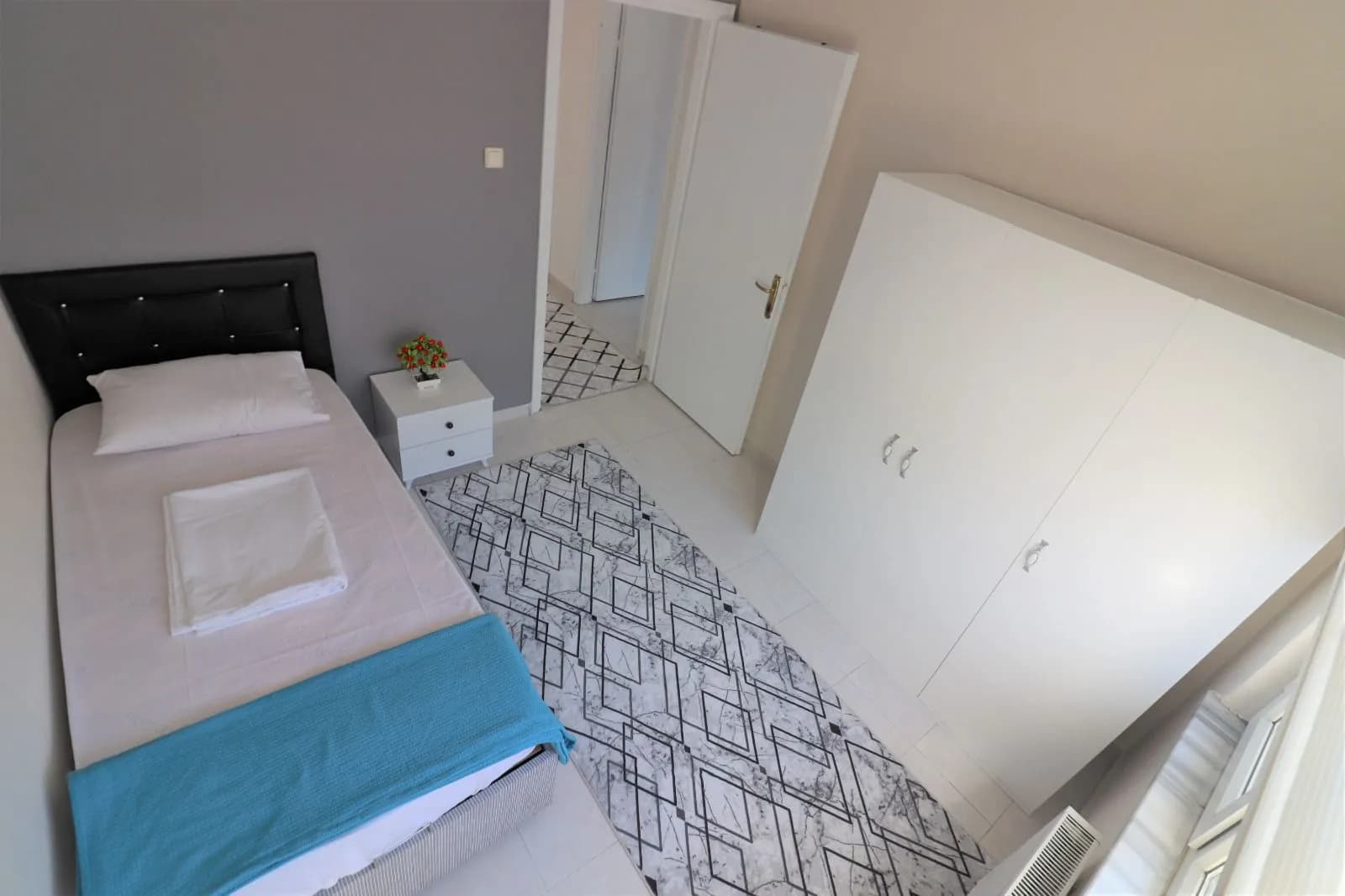 Aden Öğrenci Apart Küçük Resim 5