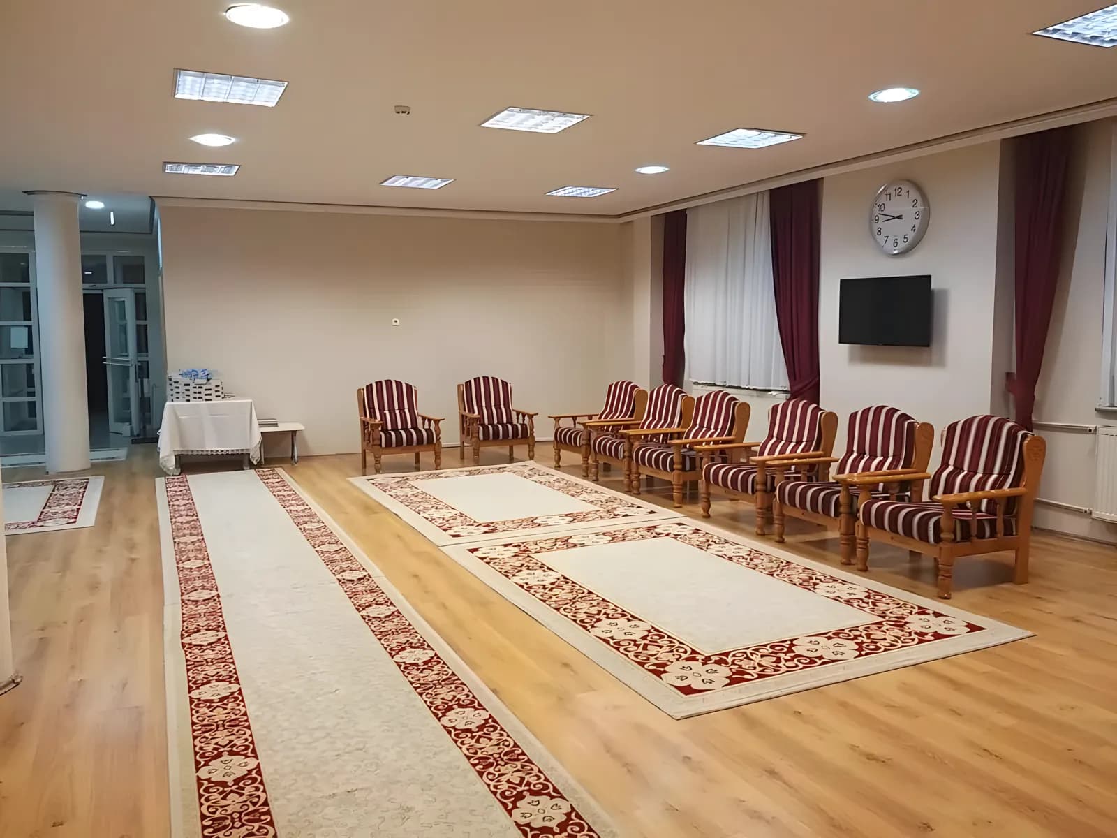 Özel Emine İnanç Vakfı Yükseköğrenim Erkek Öğrenci Yurdu Küçük Resim 9