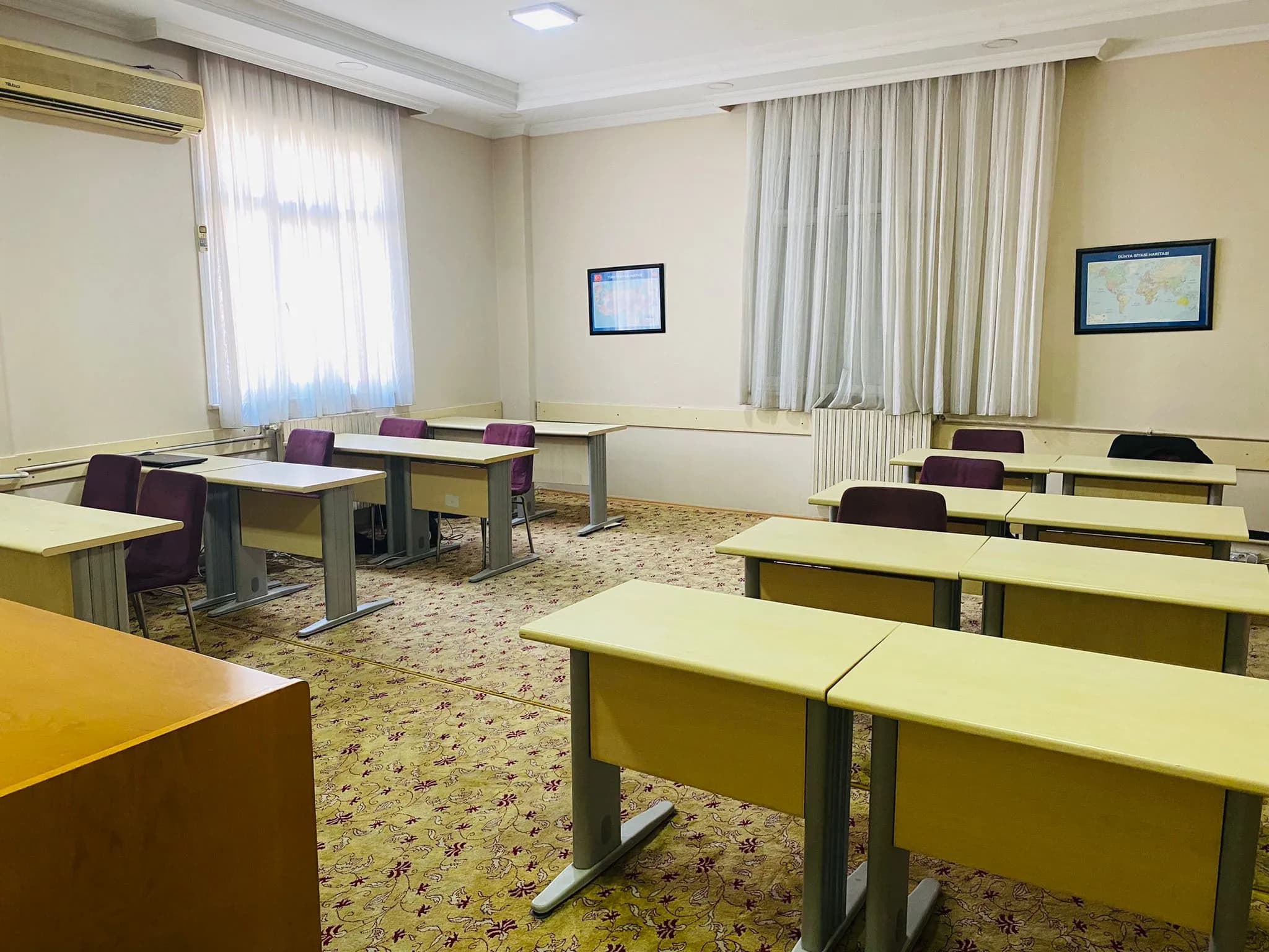 Özel Emine İnanç Vakfı Yükseköğrenim Erkek Öğrenci Yurdu Küçük Resim 10