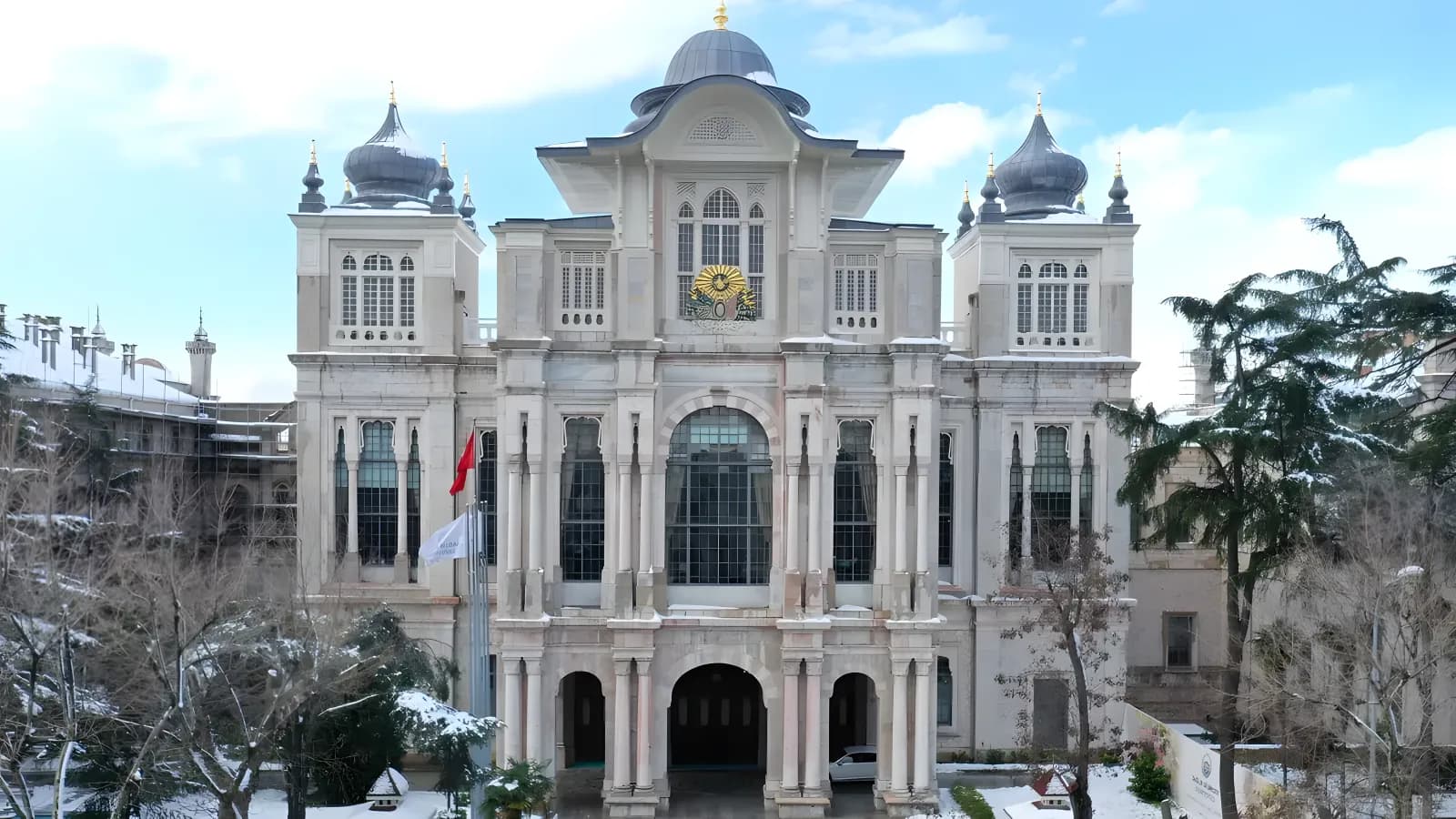 Valide Sultan Yüksek Öğrenim Erkek Öğrenci Yurdu Küçük Resim 2