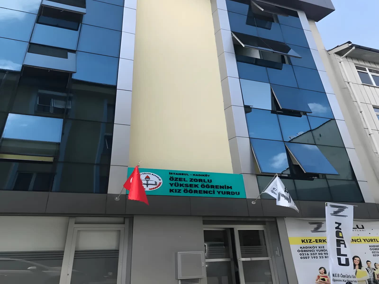 Zorlu Kadıköy Kız Öğrenci Yurdu Küçük Resim 3