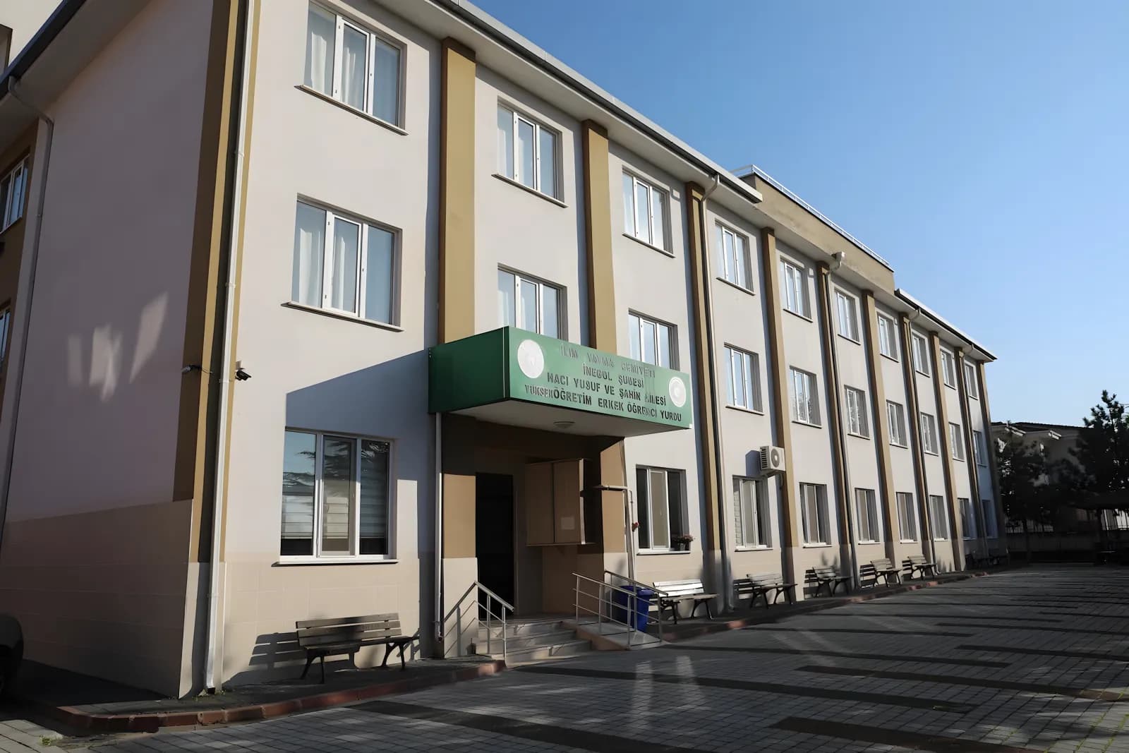 Hacı Yusuf Şahin Ve Ailesi Yükseköğretim Erkek Öğrenci Yurdu Küçük Resim 1