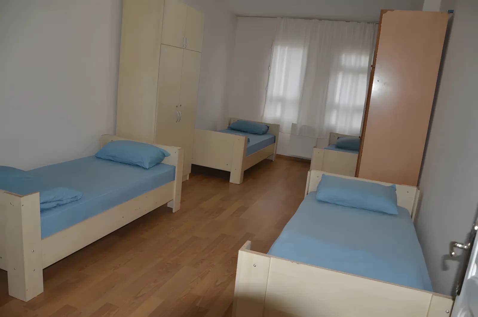 Katipoğlu Munise Hanım Yükseköğretim Erkek Öğrenci Yurdu Küçük Resim 4