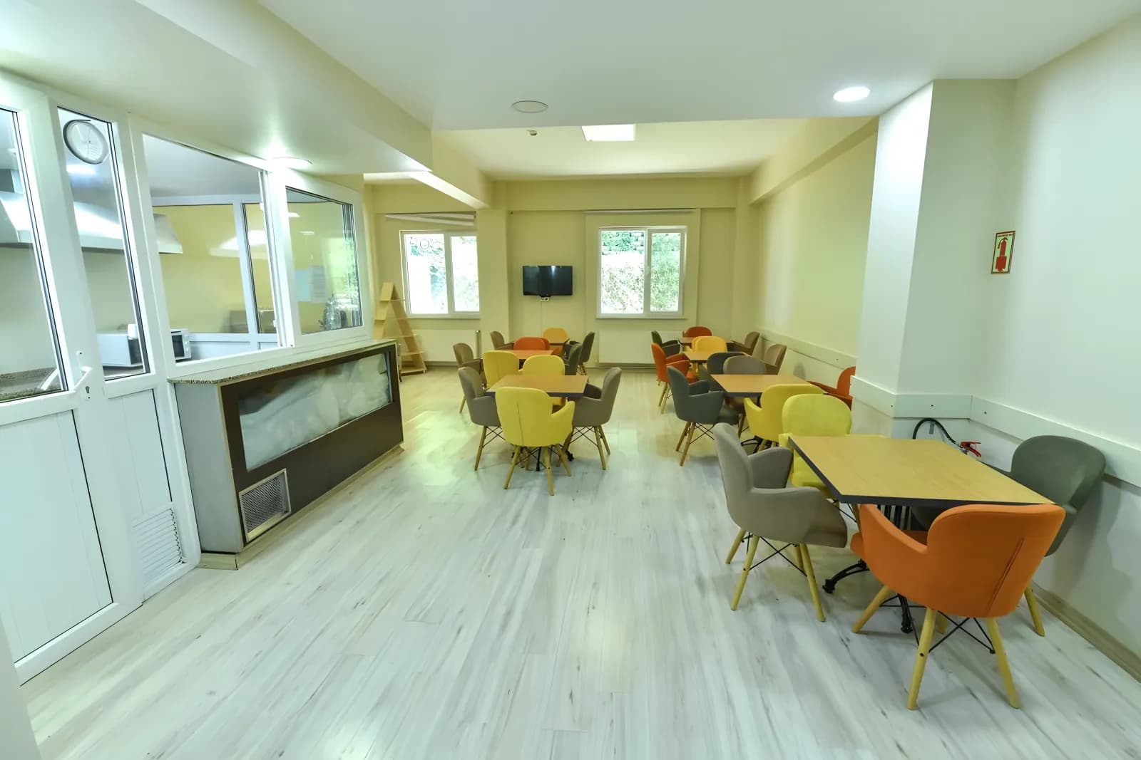 Kısıklı Yükseköğretim Kız Öğrenci Yurdu Küçük Resim 6