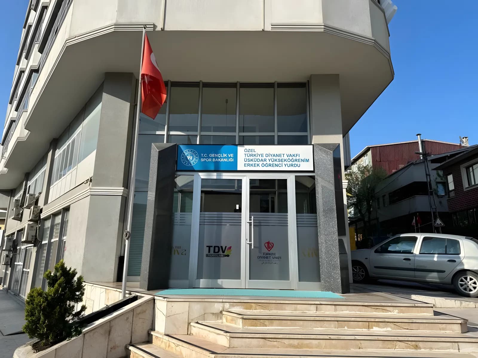 Türkiye Diyanet Vakfı İstanbul Üsküdar Yükseköğrenim Erkek Öğrenci Yurdu Küçük Resim 3