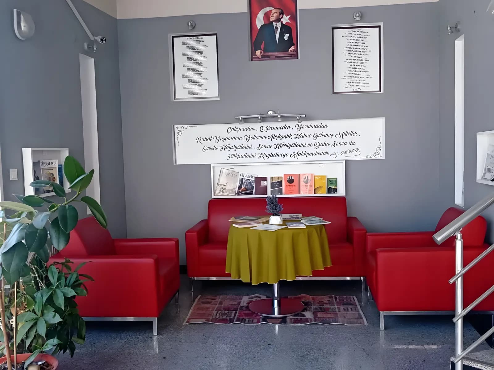 Türkiye Diyanet Vakfı Kütahya Yükseköğrenim Erkek Öğrenci Yurdu Küçük Resim 2
