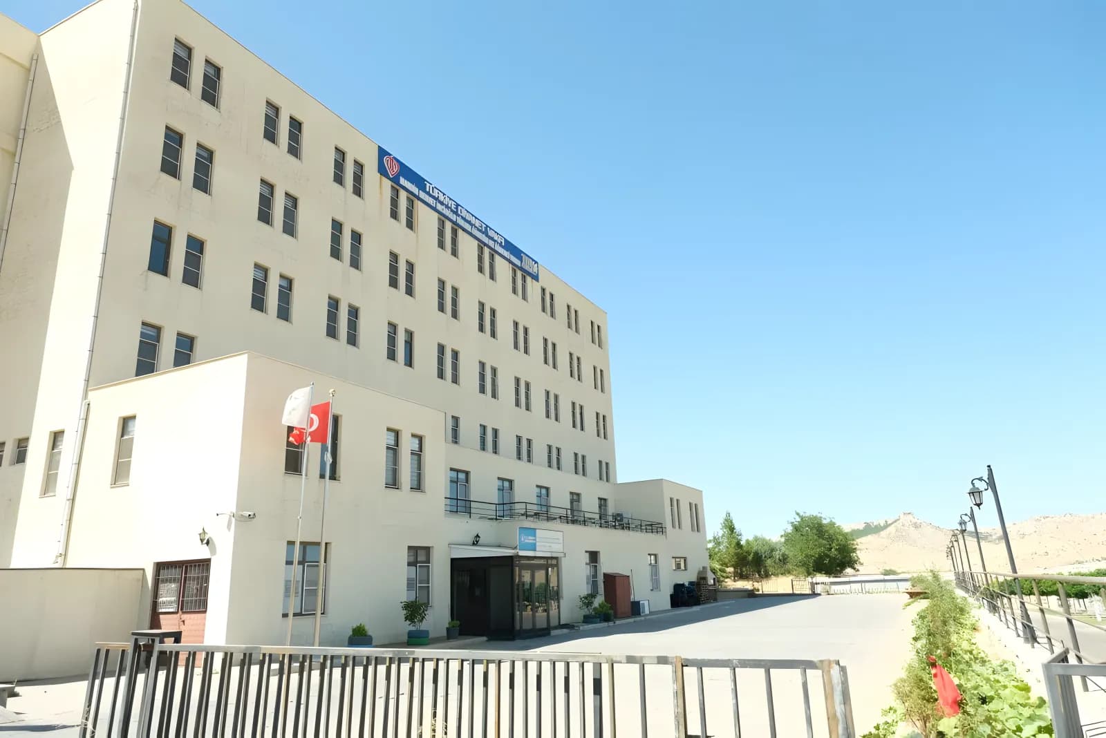 Türkiye Diyanet Vakfı Mardin Yükseköğrenim Kız Öğrenci Yurdu Küçük Resim 1
