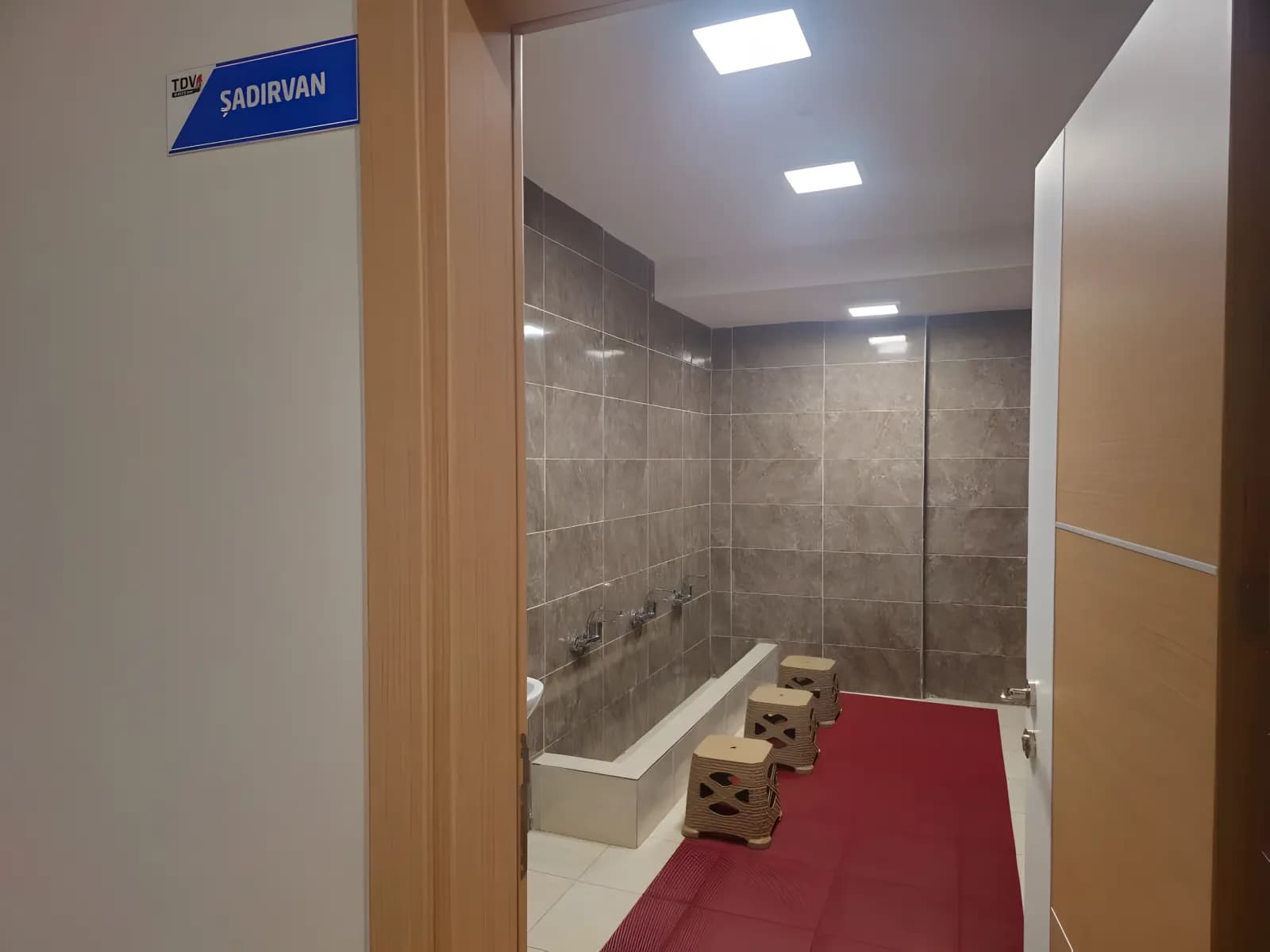 Türkiye Diyanet Vakfı Trabzon Temel Araz Yükseköğrenim Kız Öğrenci Yurdu Küçük Resim 19