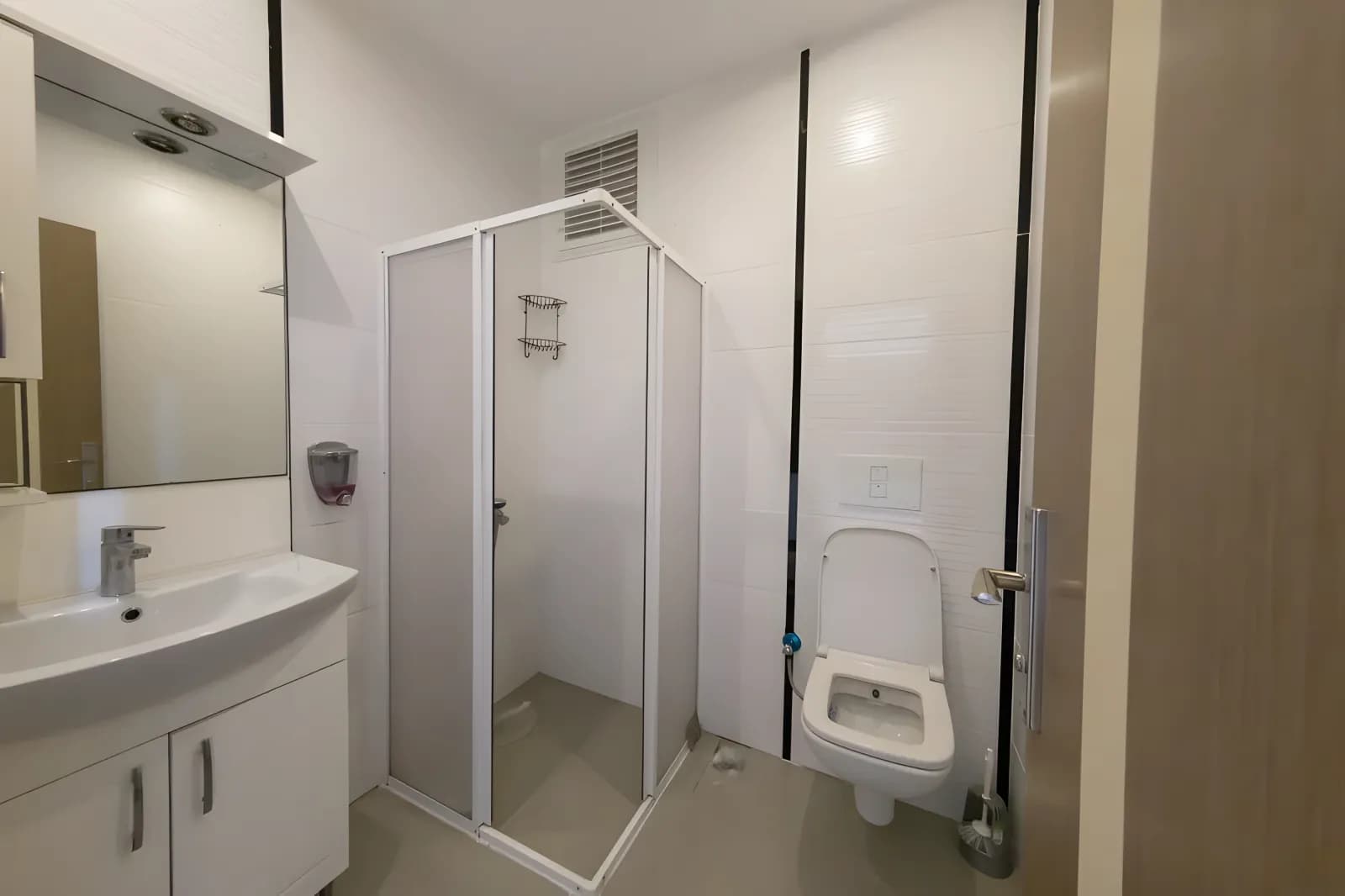 Özel Ensar Vakfı Antalya Yükseköğrenim Kız Öğrenci Yurdu Küçük Resim 13