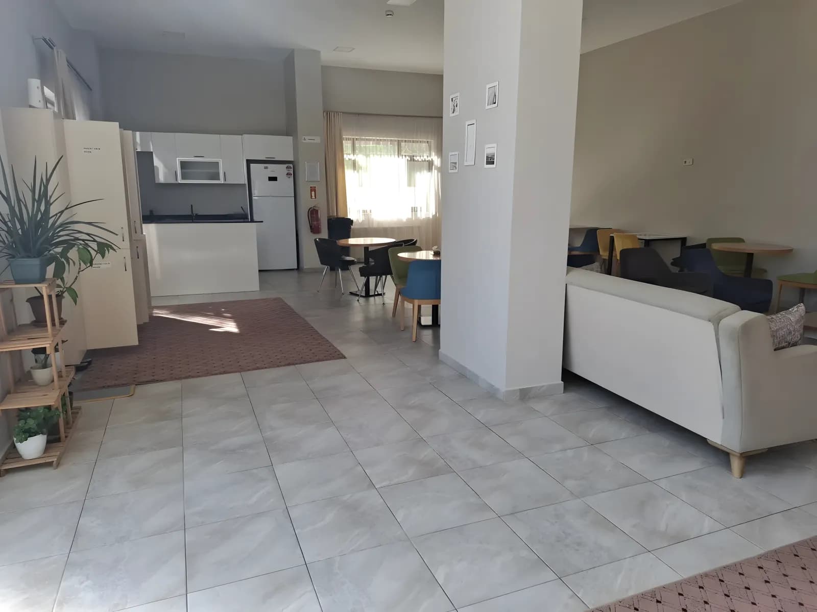Özel Ensar Vakfı İstanbul Bağcılar Hazreti Hatice Yükseköğrenim Kız Öğrenci Yurdu Küçük Resim 9