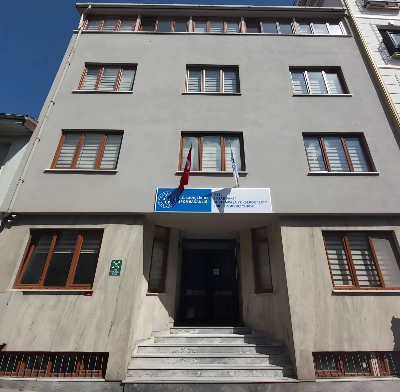 Özel Ensar Vakfı İstanbul Fatih Rüstempaşa Yükseköğrenim Erkek Öğrenci Yurdu Küçük Resim 1