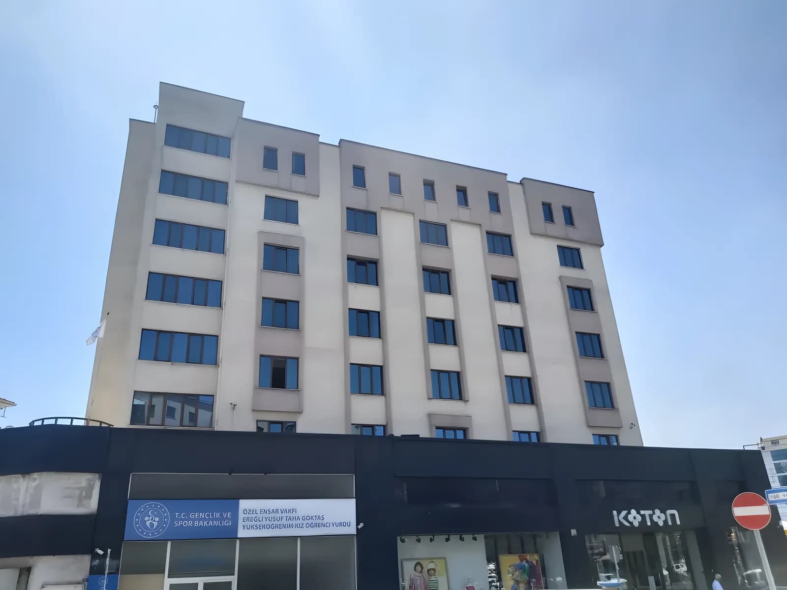 Özel Ensar Vakfı Zonguldak Ereğli Yusuf Taha Göktaş Yükseköğrenim Kız Öğrenci Yurdu Küçük Resim 1
