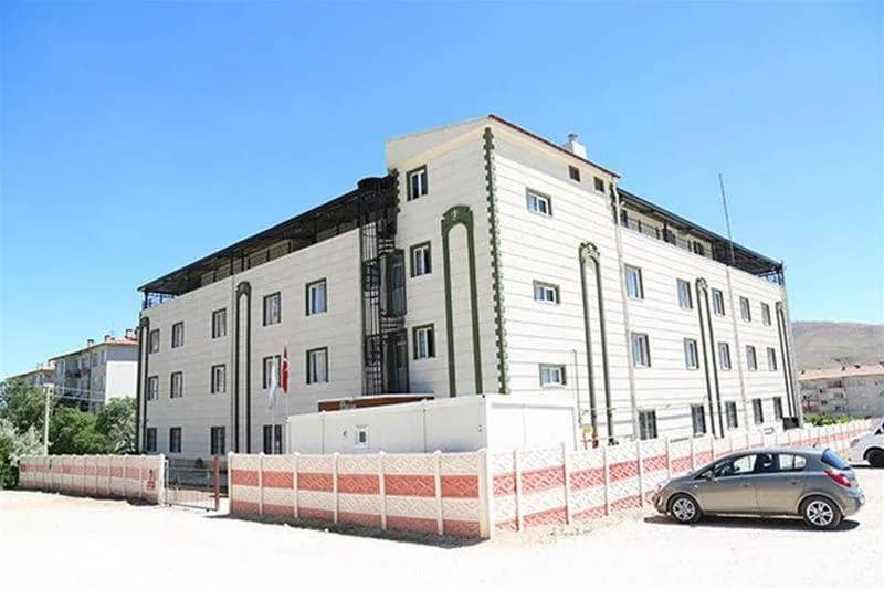 İzzetpaşa KYK Kız Öğrenci Yurdu Görsel 2