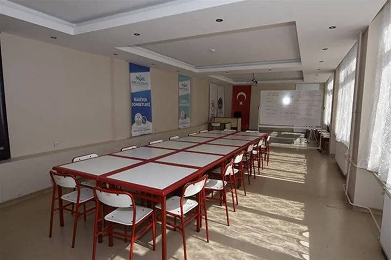 Vezneciler KYK Kız Öğrenci Yurdu Görsel 4