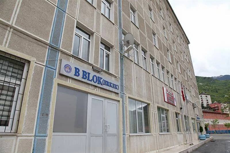 Maçka Şükrü Karadeniz KYK Kız Ve Erkek Yurdu Görsel 3