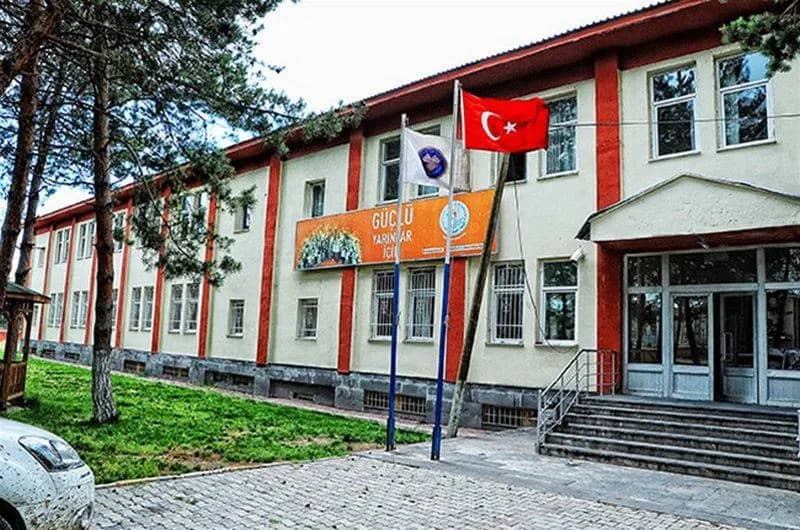 Erciş KYK Kız Ve Erkek Öğrenci Yurdu