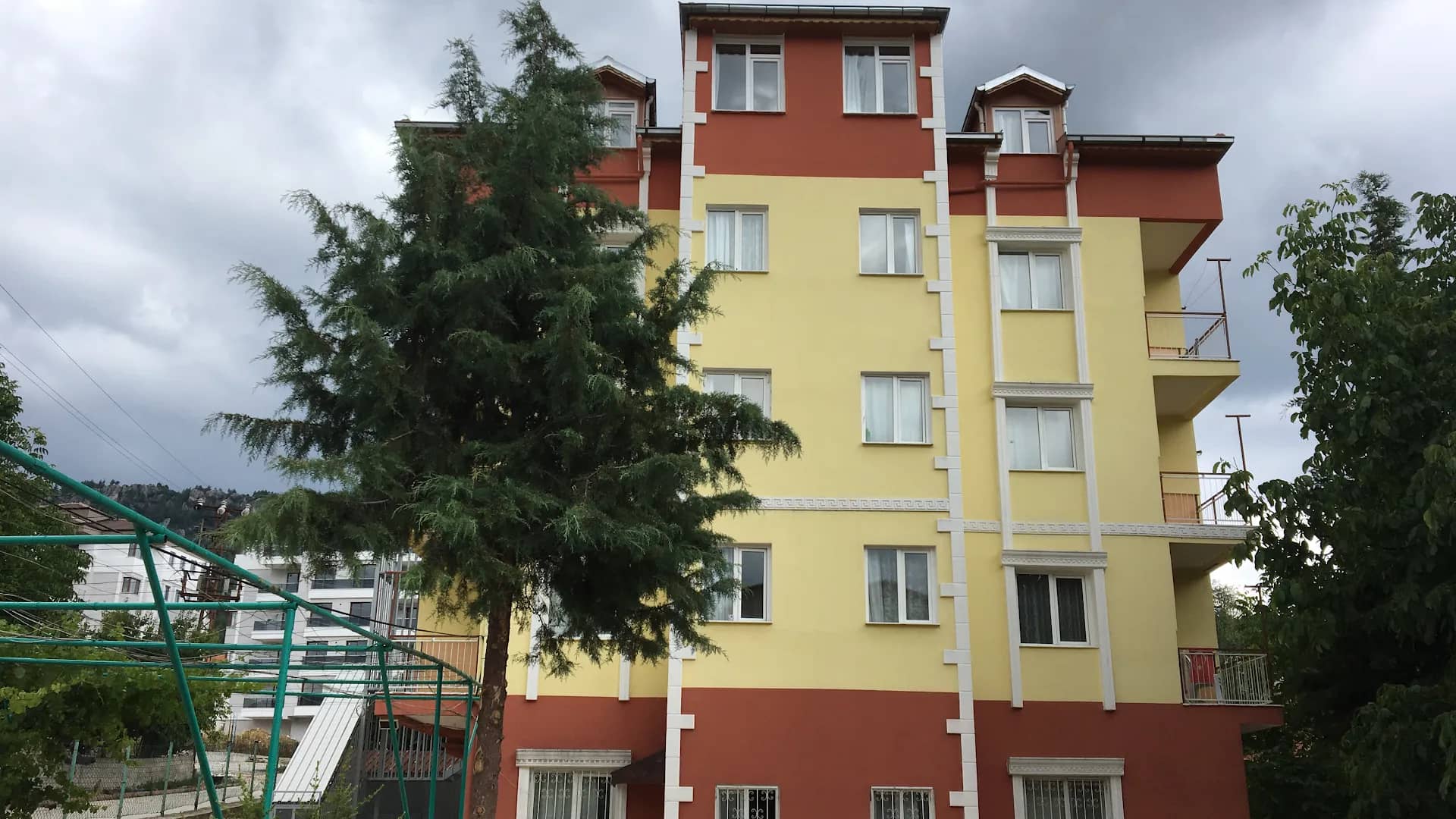 Özcan Kız Apart Pansiyon Bucak Görsel 2