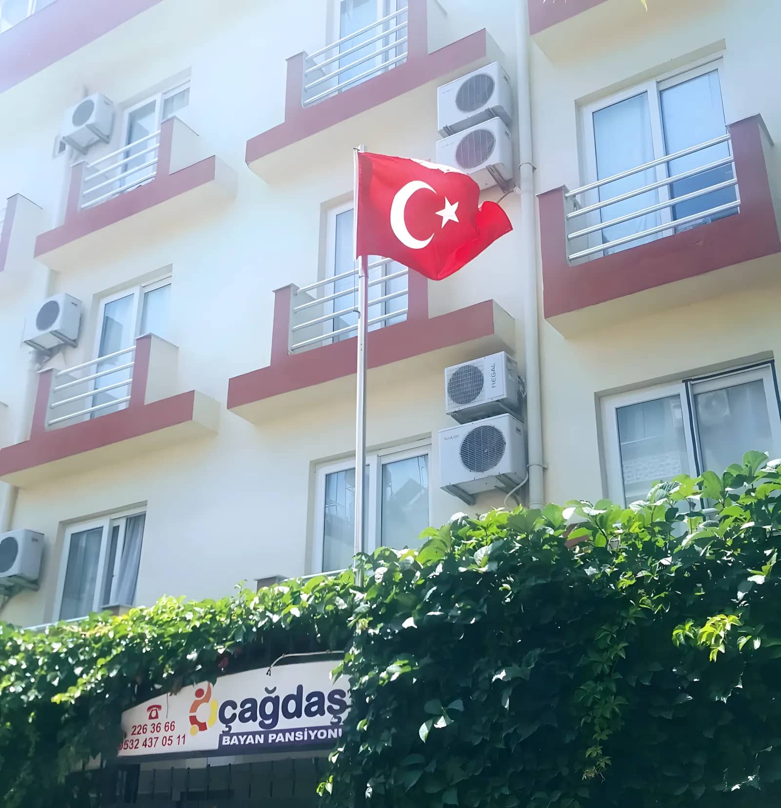 Antalya Özel Çağdaş Yükseköğrenim Kız Öğrenci Yurdu Görsel 2