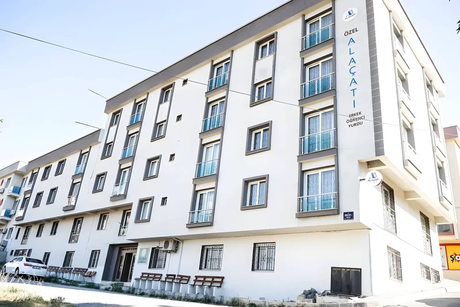 Özel Alaçatı Yükseköğrenim Erkek Öğrenci Yurdu Görsel 2