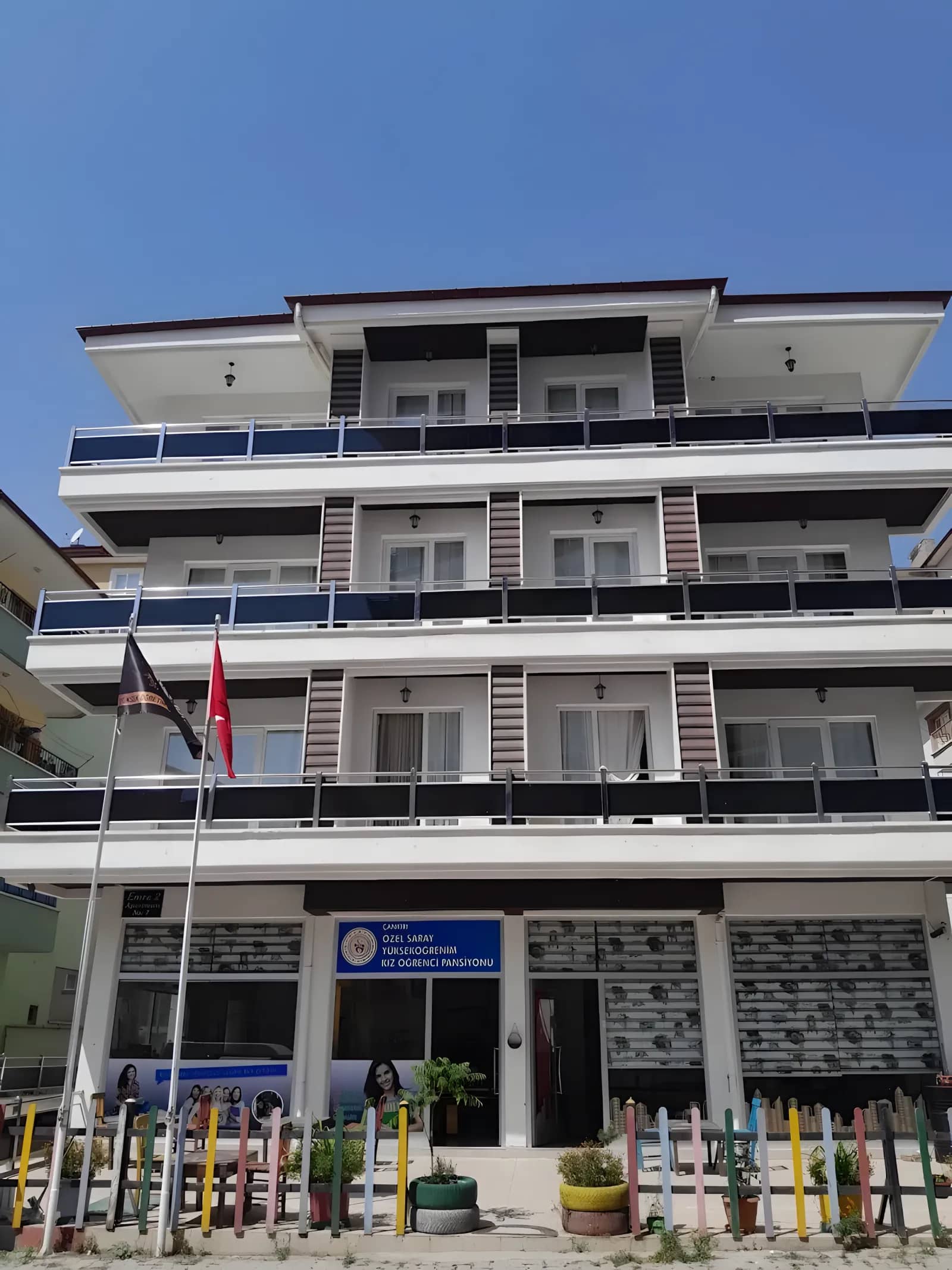 Saray Kız Yurdu Görsel 2