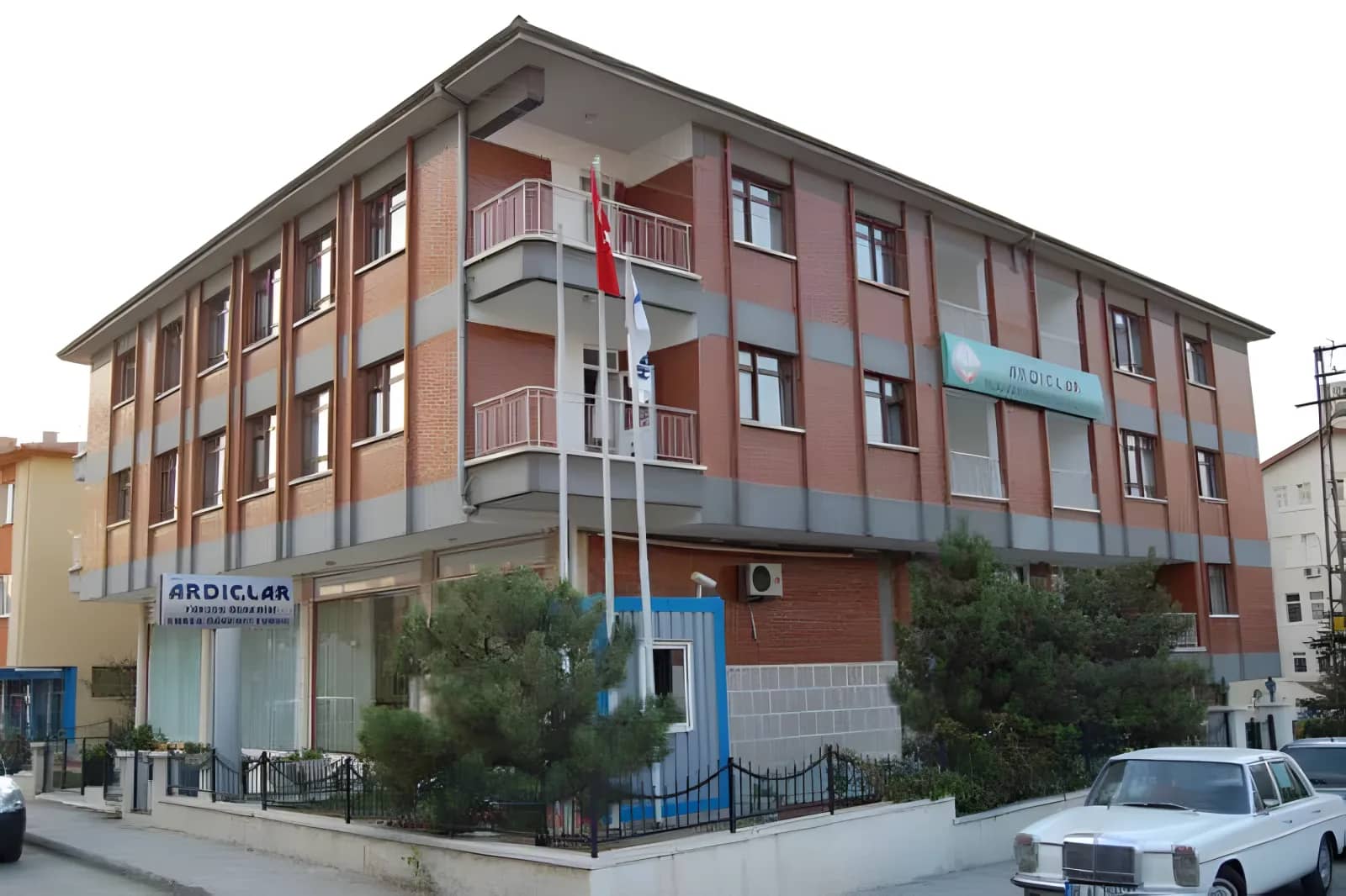 Ardıçlar Balgat Özel Erkek Öğrenci Yurdu