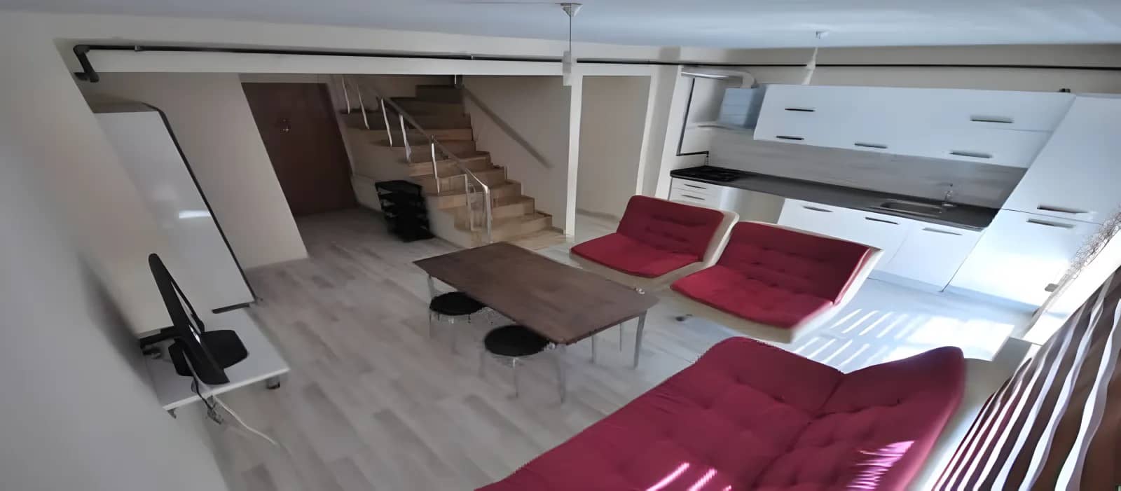 Vadi Erkek Öğrenci Apart