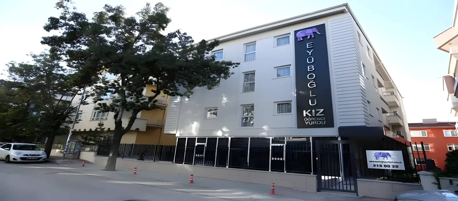 Eyüboğlu Kız Öğrenci Yurdu