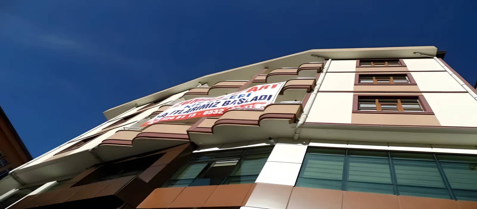 Gümüşhane Zümra Kız Apartı