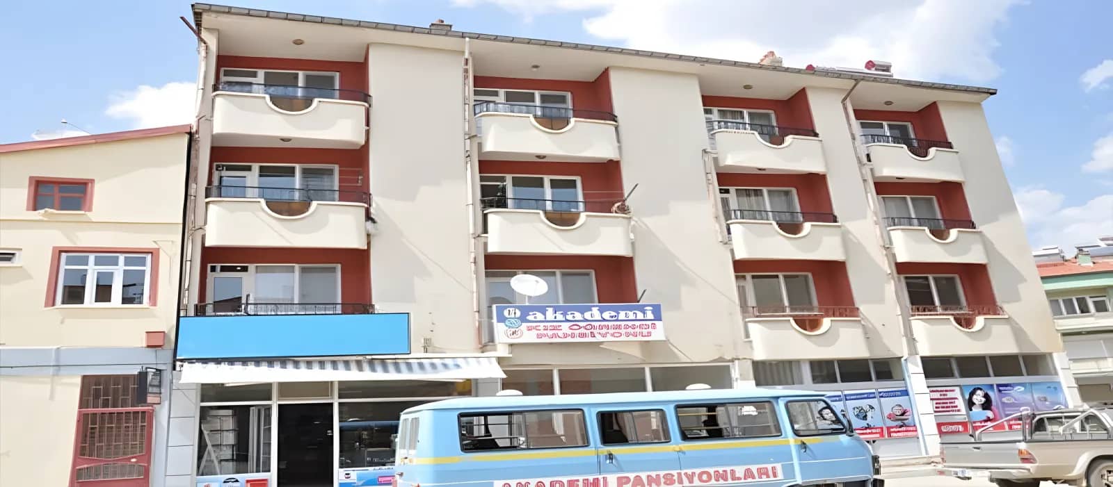 Şarkikaraağaç Özel Akademi Öğrenci Yurtları