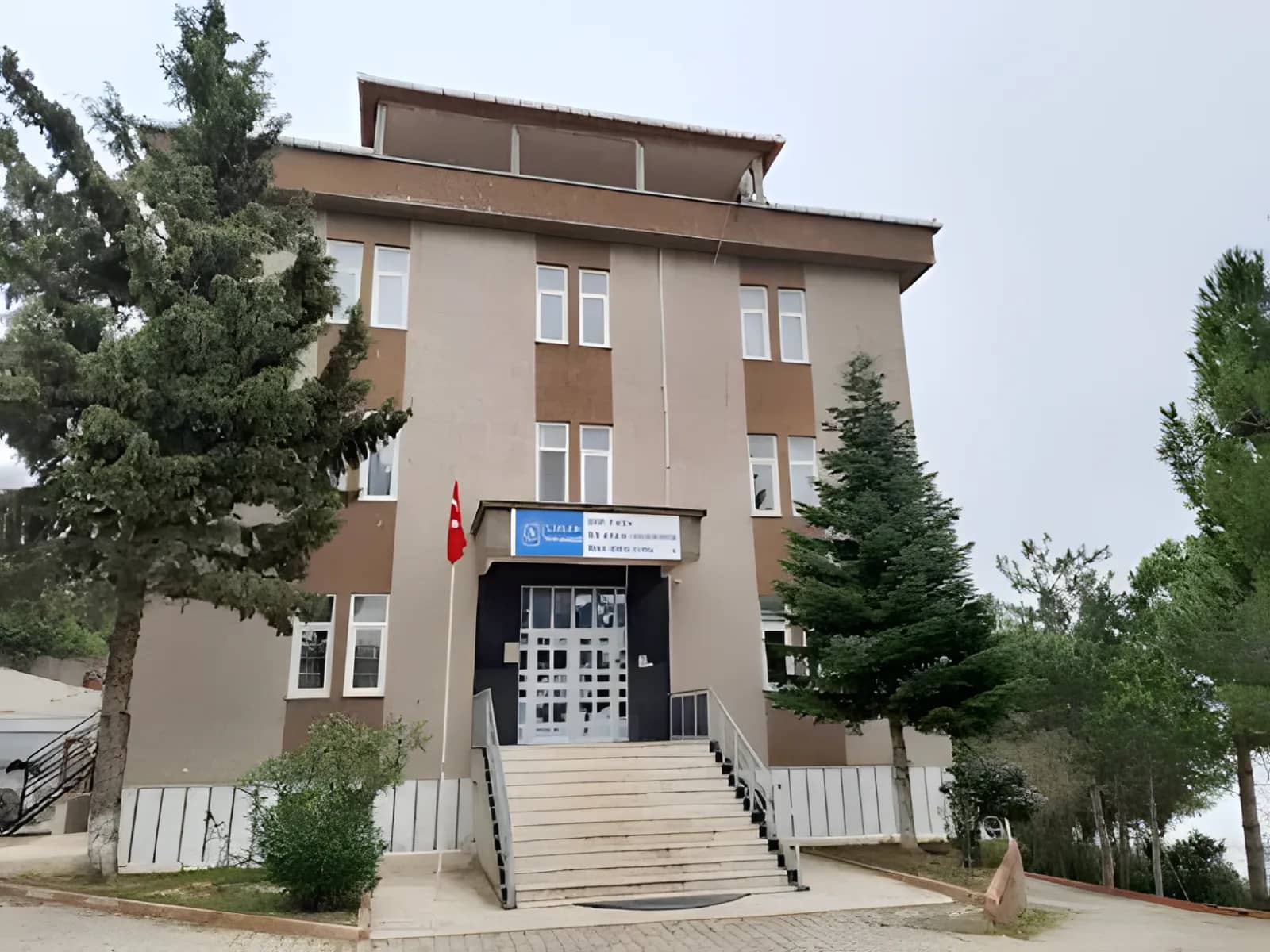 Ayancık Erkek Öğrenci Yurdu