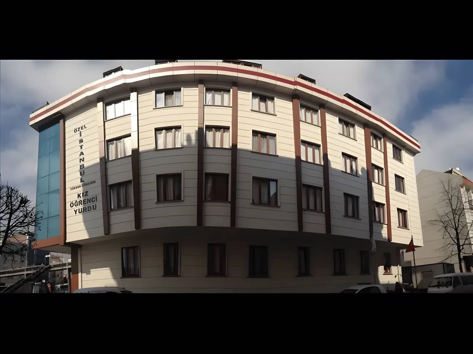Özel İstanbul Kız Öğrenci Yurdu