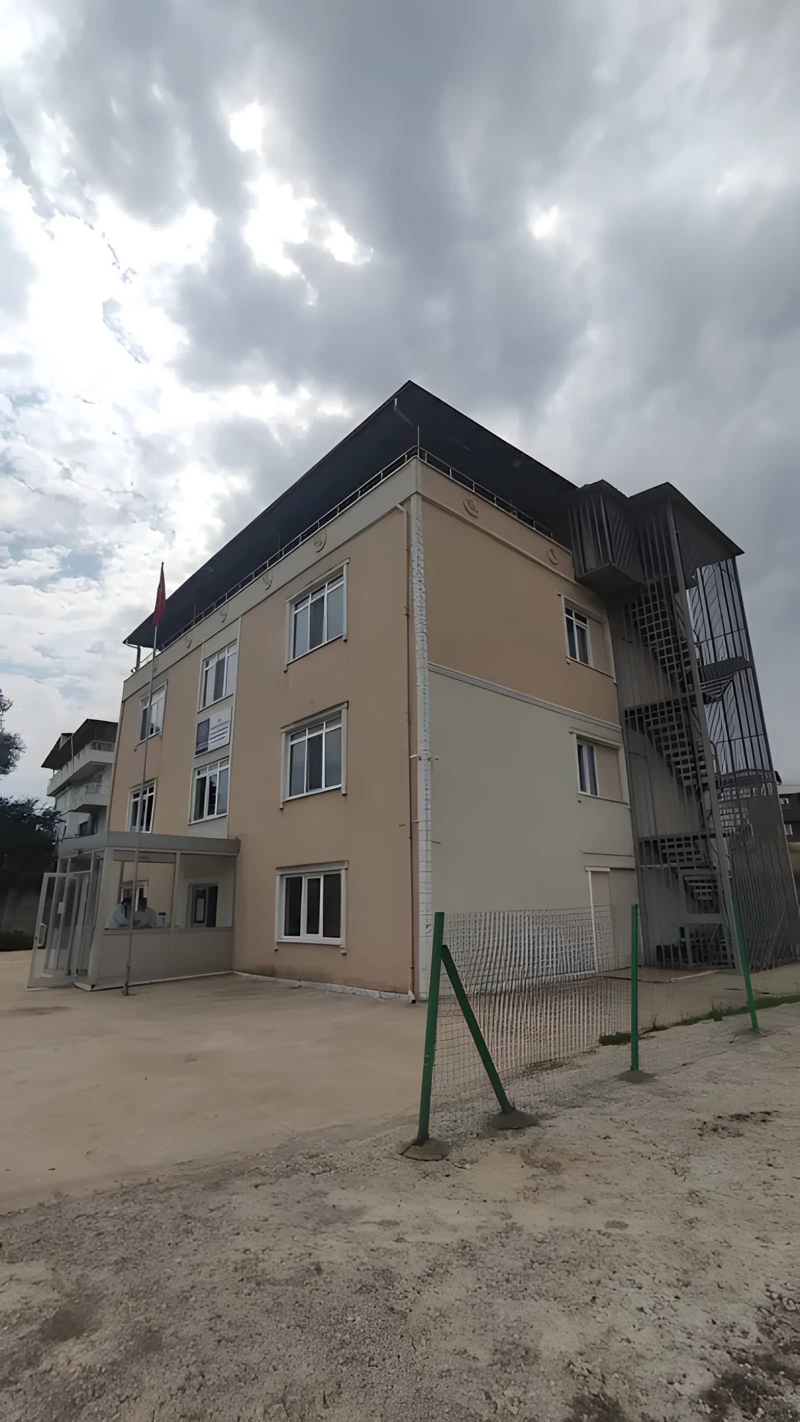 Yalova Şahintepe Yüksek Öğrenim Erkek Öğrenci Yurdu