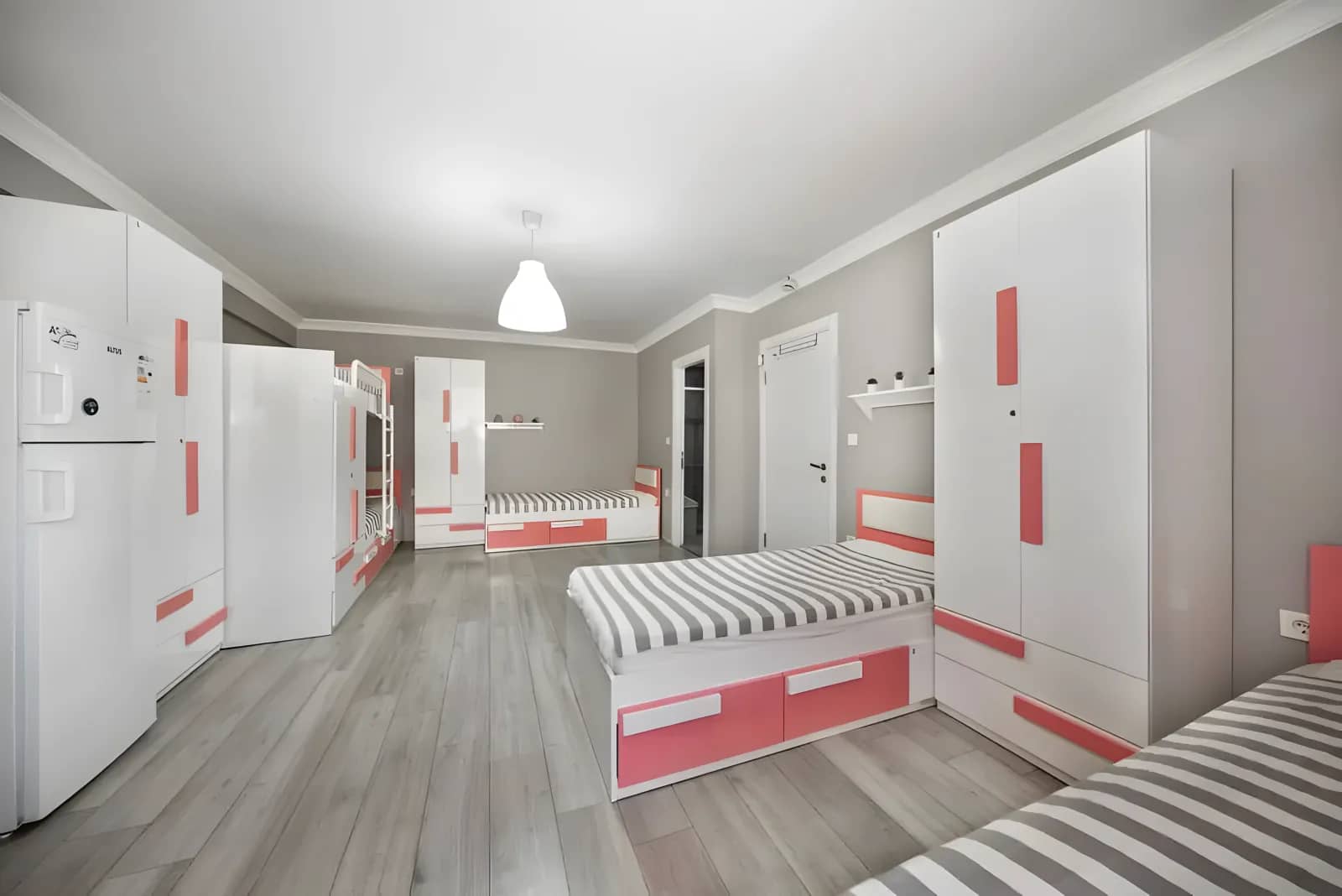 Academic House Maltepe Özel İnci Yüksek Öğrenim Kız Öğrenci Yurdu Görsel 2
