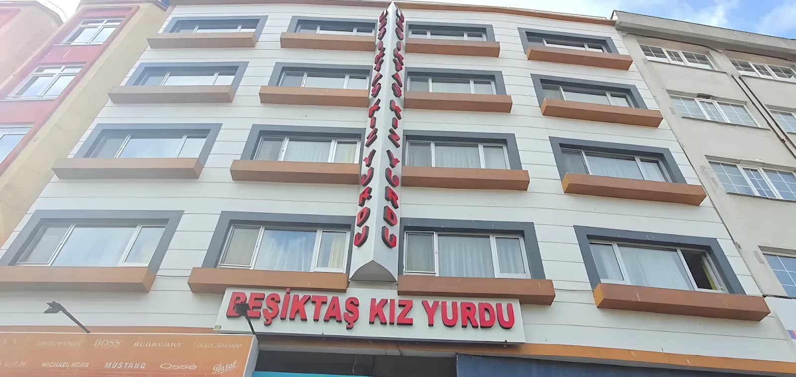 Beşiktaş Kız Öğrenci Yurdu