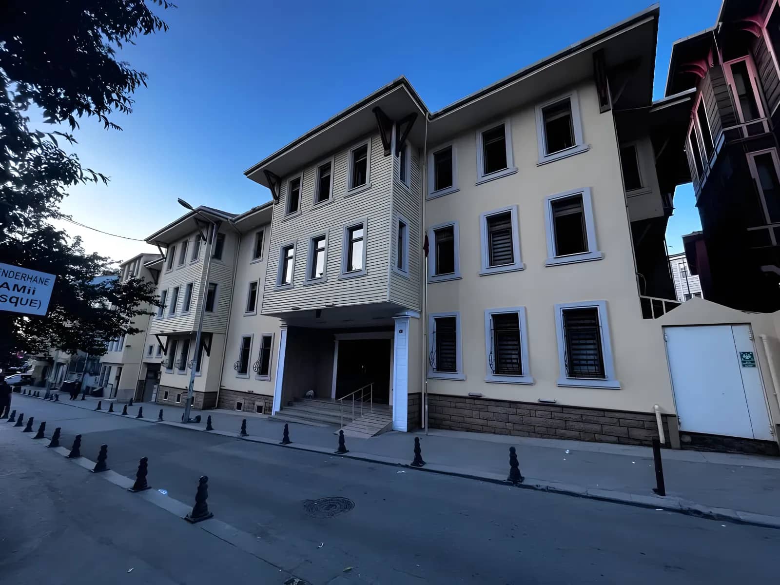 Vefa Süleymaniye Yüksek Öğretim Erkek Öğrenci Yurdu