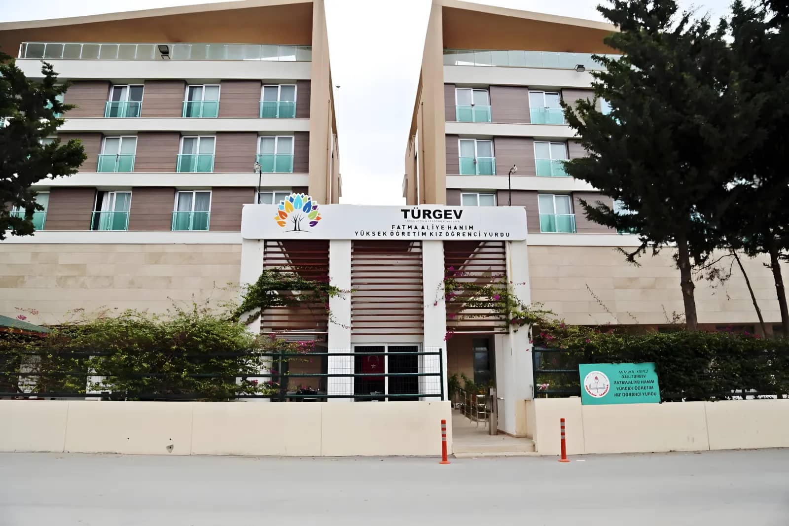 Fatma Aliye Hanım Yükseköğretim Kız Öğrenci Yurdu Görsel 4