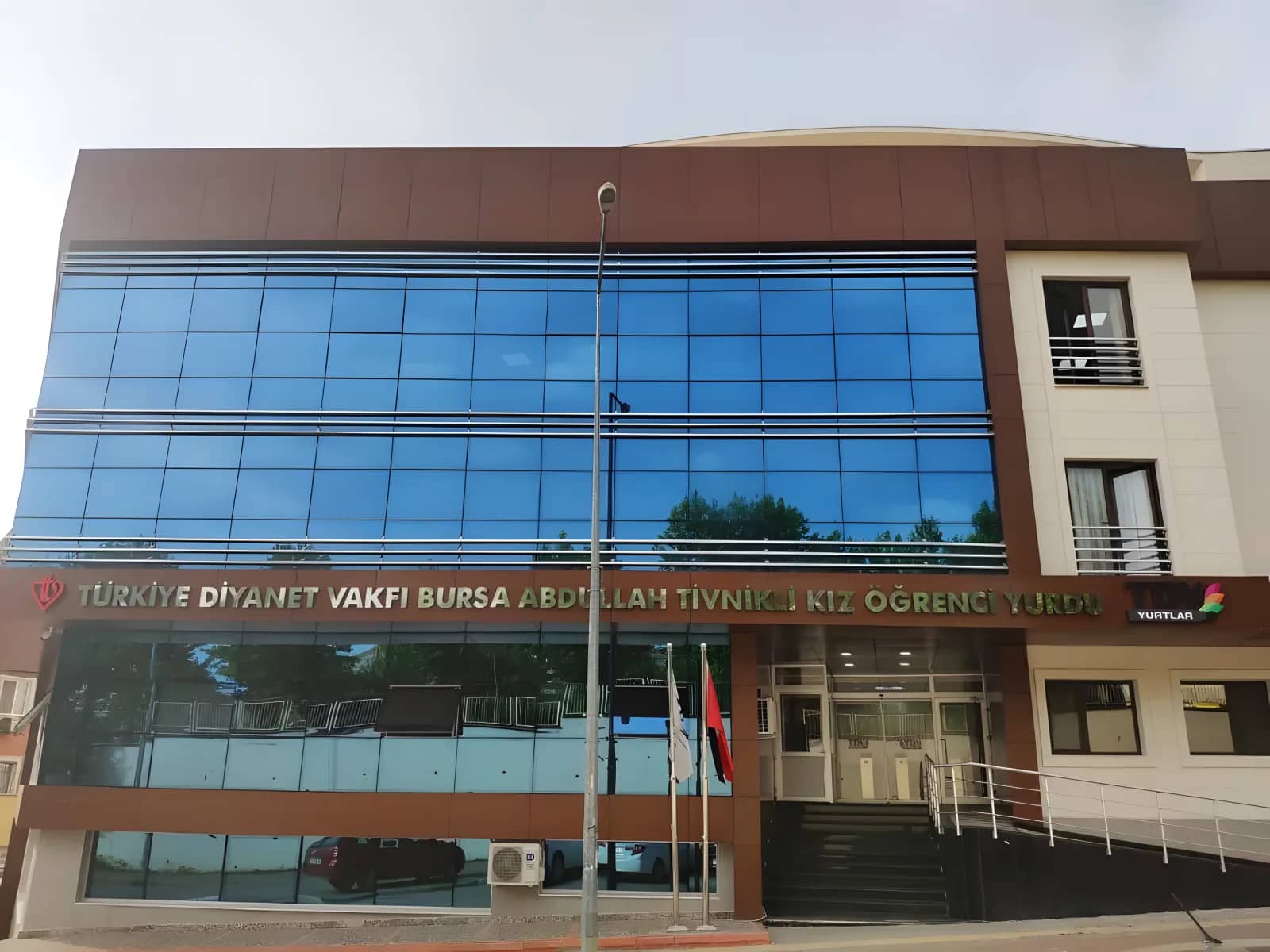 Türkiye Diyanet Vakfı Bursa Abdullah Tivnikli Yükseköğrenim Kız Öğrenci Yurdu Görsel 2