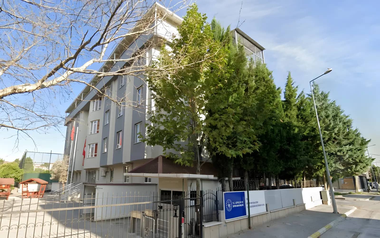 Özel Ensar Vakfı Balıkesir Yükseköğrenim Kız Öğrenci Yurdu