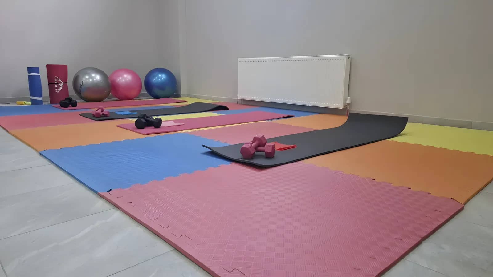 Özel Ensar Vakfı İstanbul Bağcılar Hazreti Hatice Yükseköğrenim Kız Öğrenci Yurdu Görsel 3