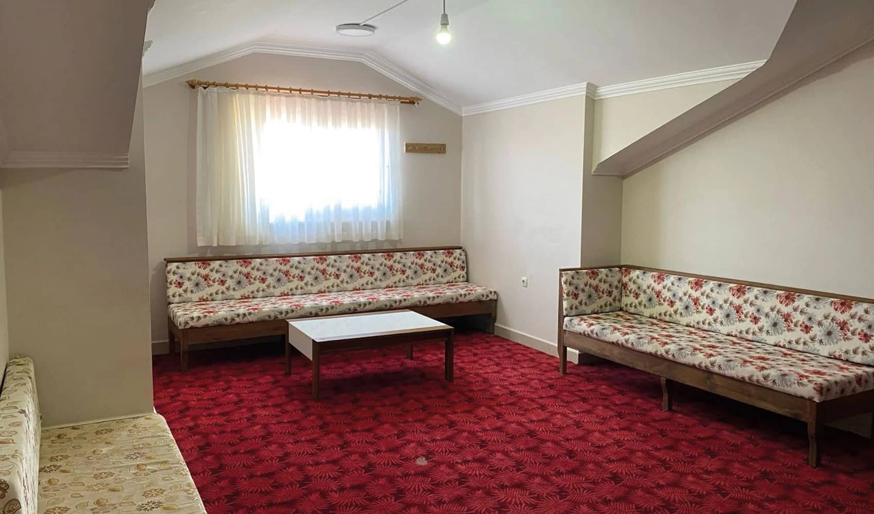 Özel İnsan Vakfı Alanya Yükseköğretim Kız Öğrenci Yurdu Görsel 4